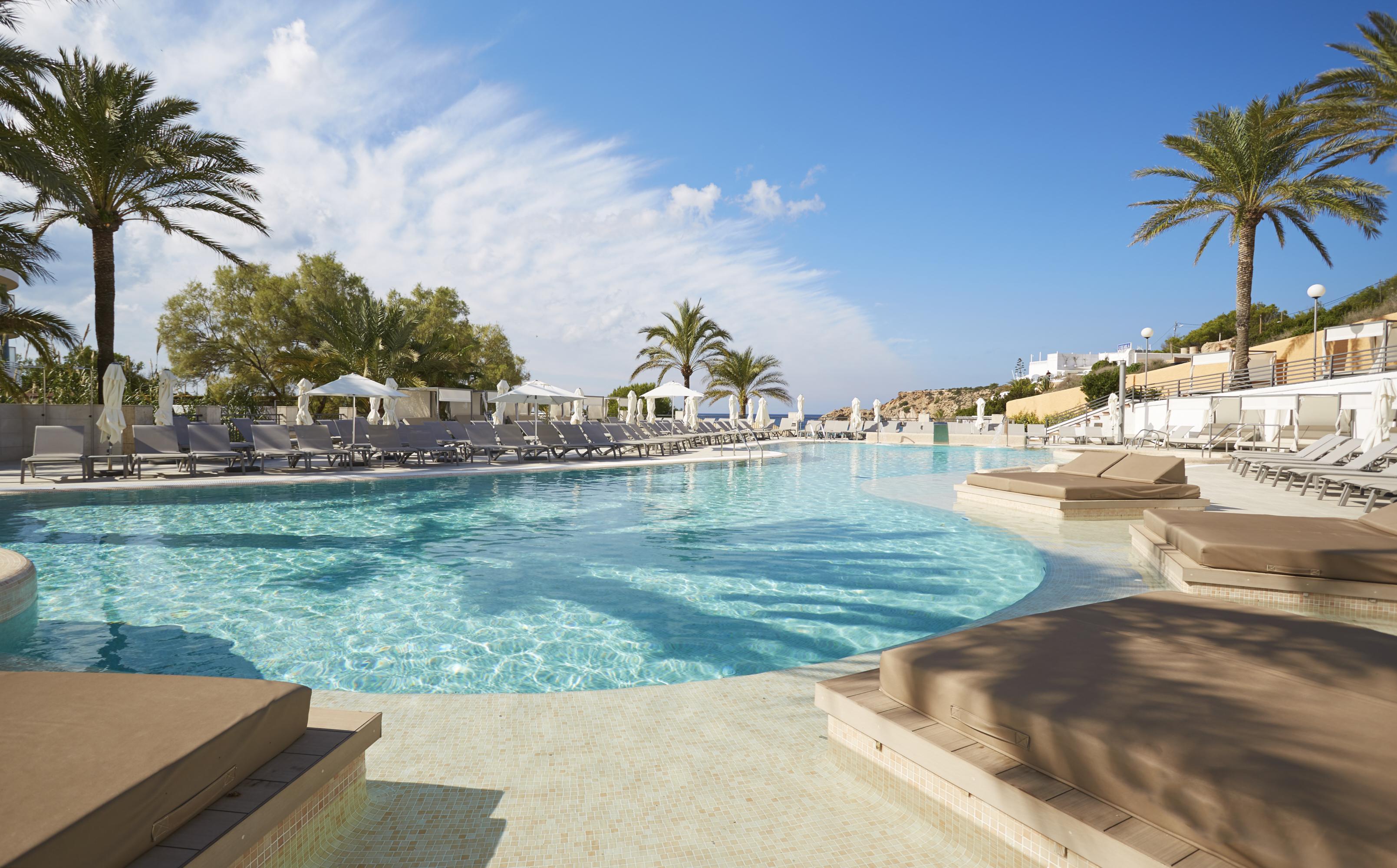 Insotel Tarida Beach Resort & Spa Cala Tarida  Eksteriør billede